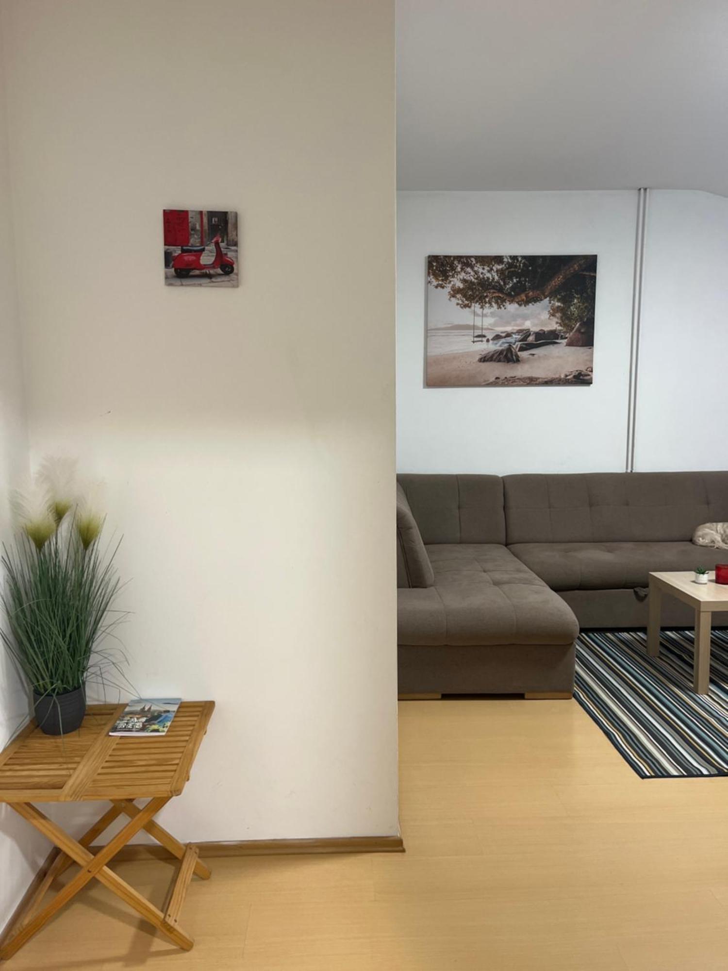 Apartmani Vacanza Загреб Экстерьер фото